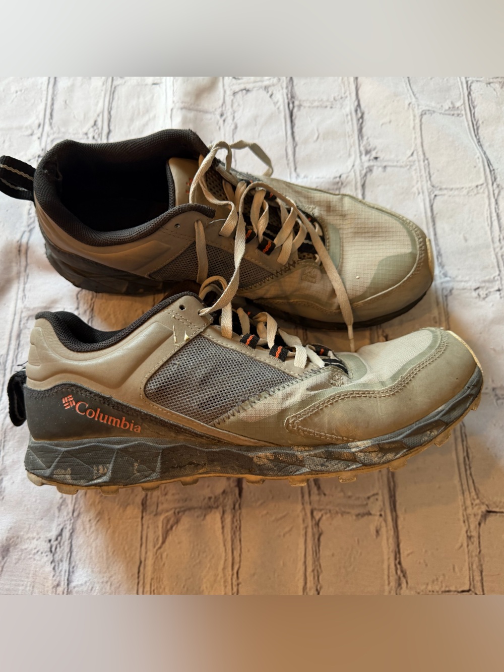 Columbia Men’s Trail Running Sneakers Shoes Size 8.5 Granola Gorpcore Outdoor